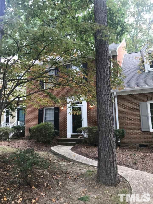 Building Photo - 747 Weathergreen Dr