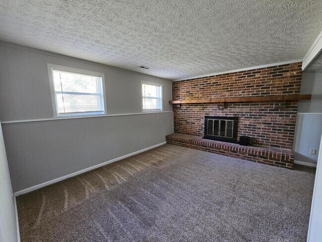 Building Photo - 5316 Predmore Pl