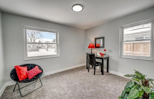 Building Photo - 3240 Dexter St