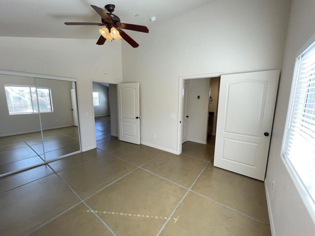 Building Photo - 12465 Hillpoint Ct