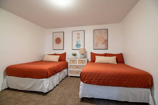 Building Photo - 37135 Grassy Hill Ln