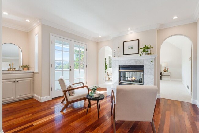 Building Photo - 5br/4ba Home - Luxury Country Living Minutes to Capitola & Soquel Village