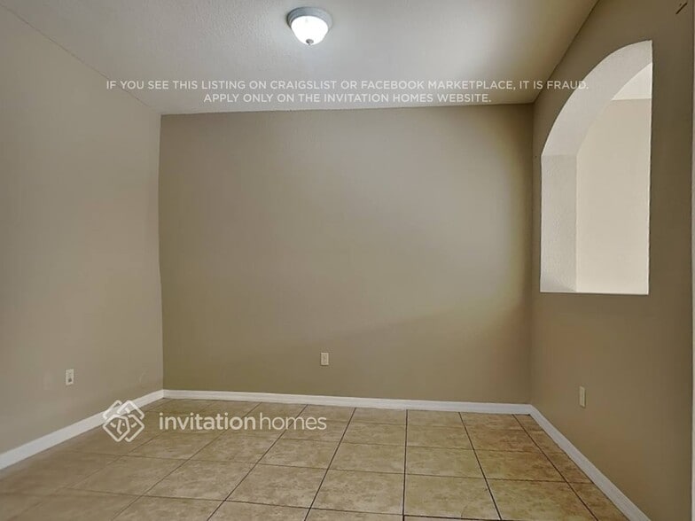 Building Photo - 11883 SW 152nd Ct