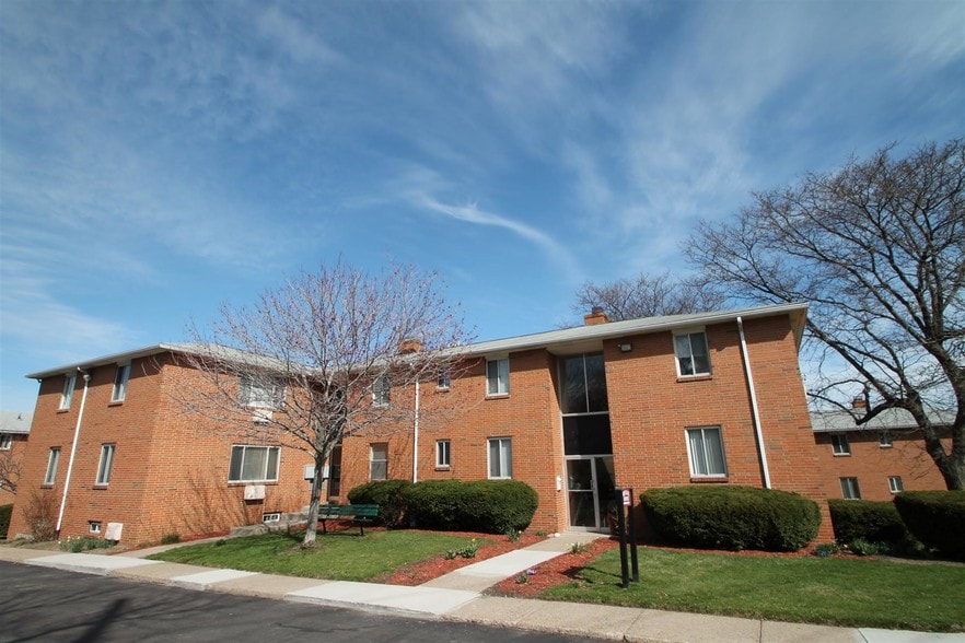 Highland Bay Apartments 1501 N Winton Rd Rochester NY 14609