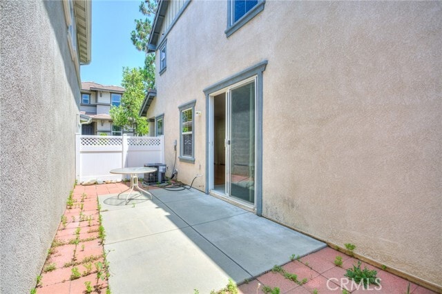 Building Photo - 11090 Mountain View Dr