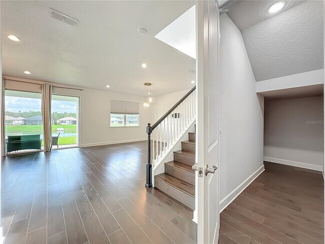 Building Photo - 3392 Bluff Oak Ln
