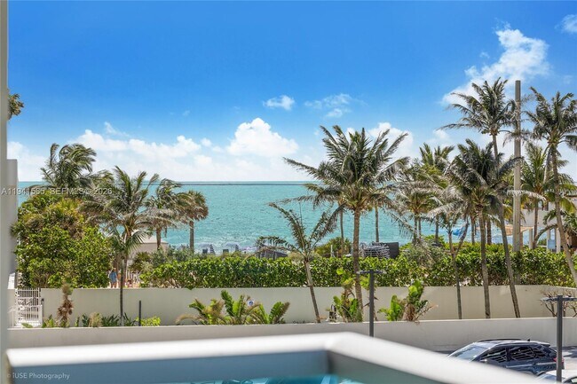 Building Photo - 4001 S Ocean Dr