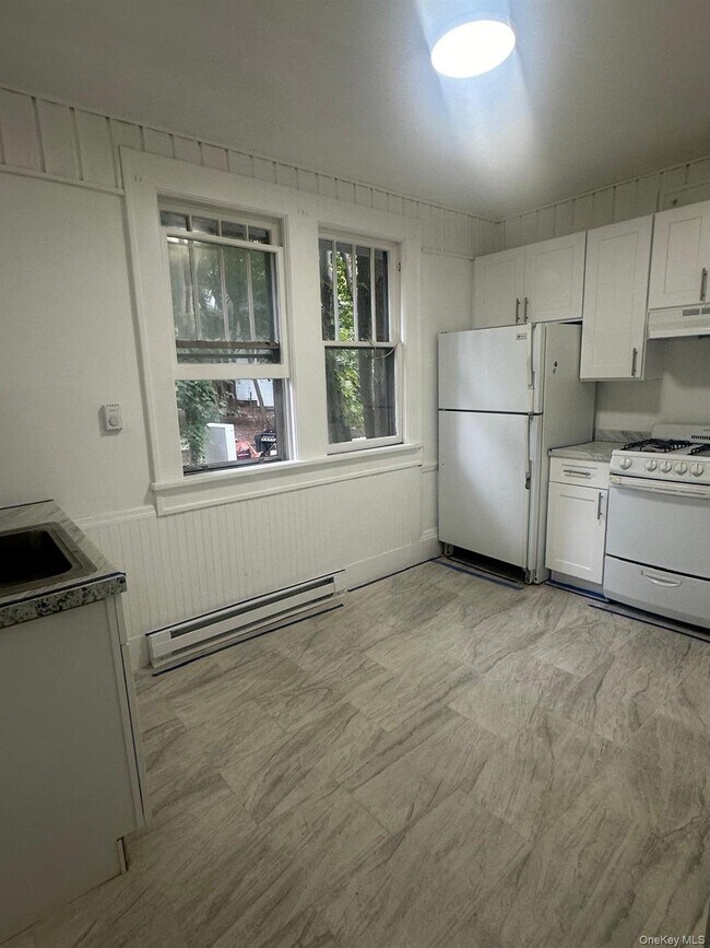 Building Photo - 5 Hadden Pl