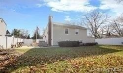 Building Photo - 4 Thistle Ln