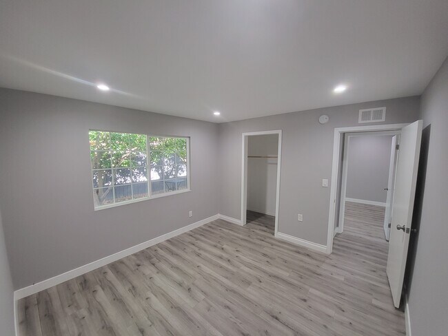 Building Photo - 19221 Napa St