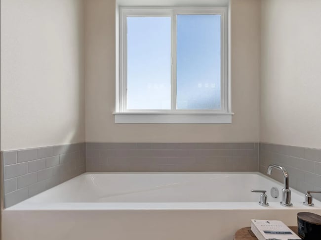 Building Photo - 18277 E 17th Ave