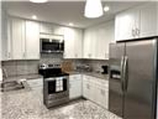 Building Photo - 3120 Seasons Way