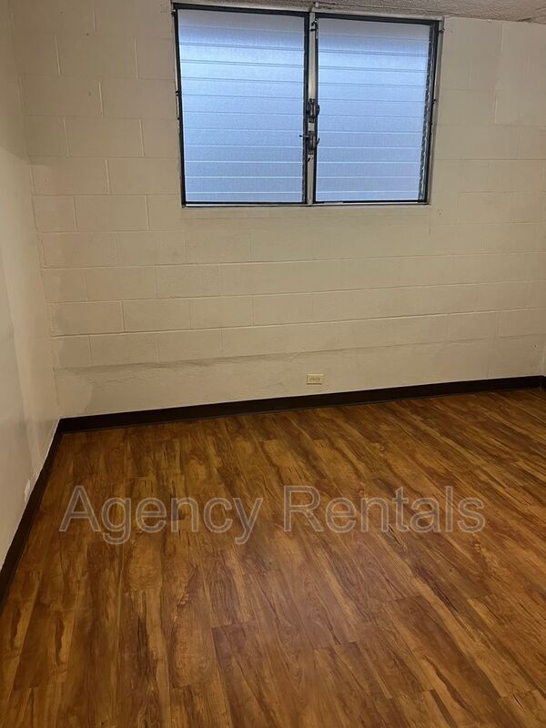 Building Photo - 425 N Kuakini St