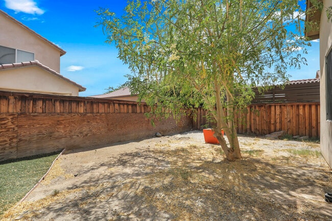 Building Photo - 50342 San Capistrano Dr