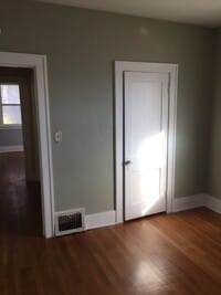 Building Photo - COMING SOON!! 2 bed 1 bath Moline home with garage!