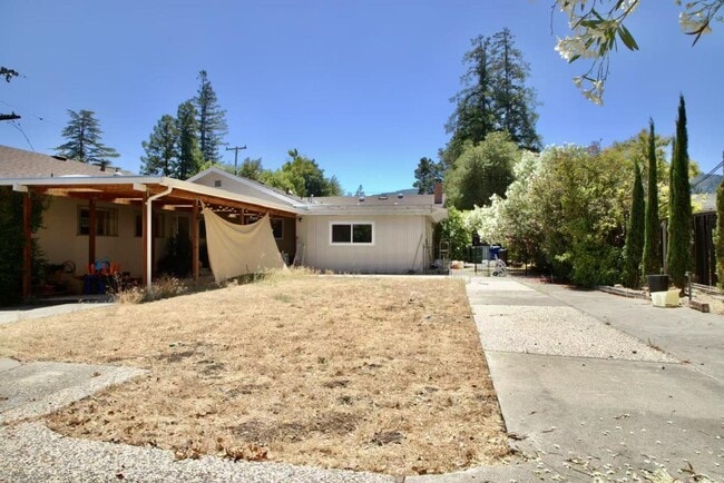 Building Photo - 20231 Merrick Dr