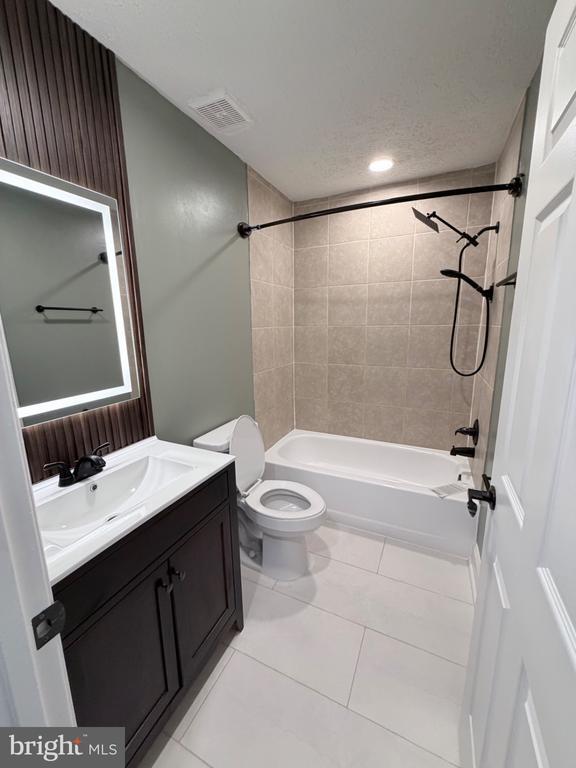 Building Photo - 917 Cypress Point Cir