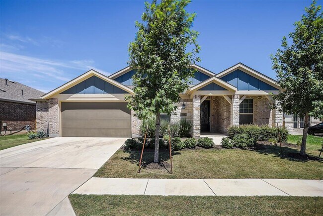 Primary Photo - 7108 Garnet Mill Ln