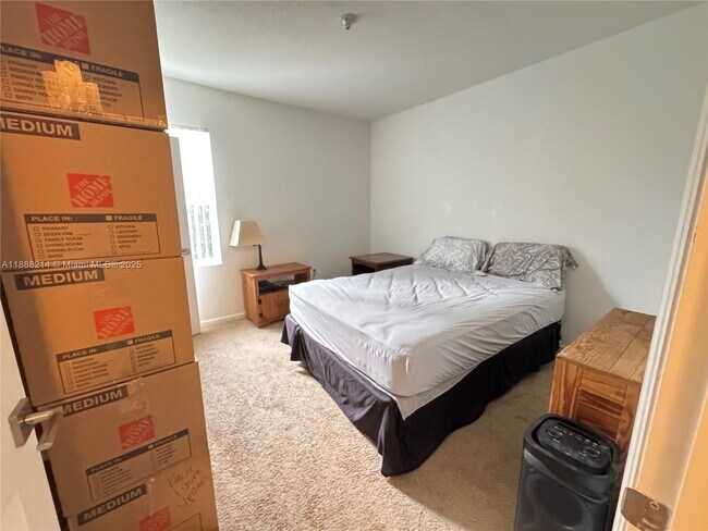 Building Photo - 29380 SW 143rd Pl