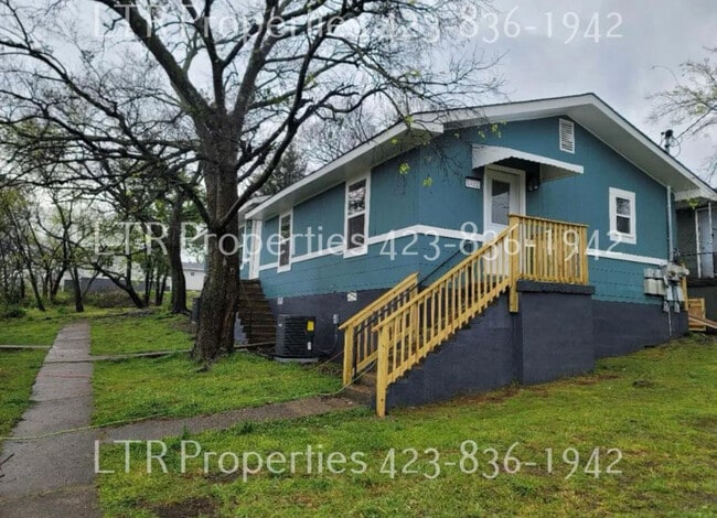 Primary Photo - Ivy St (1423)
