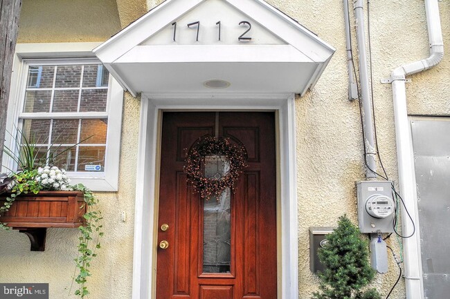 Building Photo - 1712 Rodman St