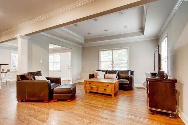 Building Photo - 2915 N Fulton Dr NE