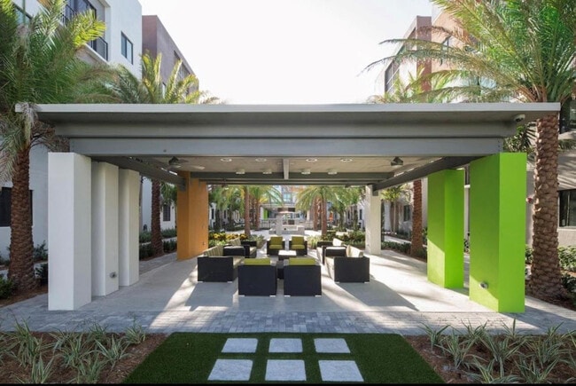 Building Photo - 135 NW 20th St