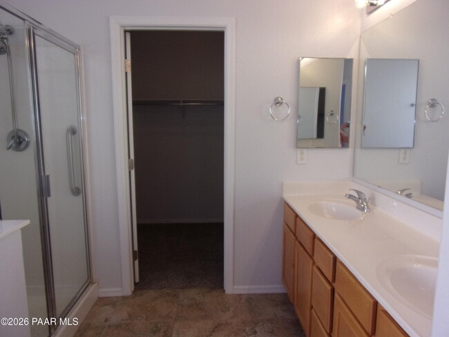 Building Photo - 7239 Barefoot Ln