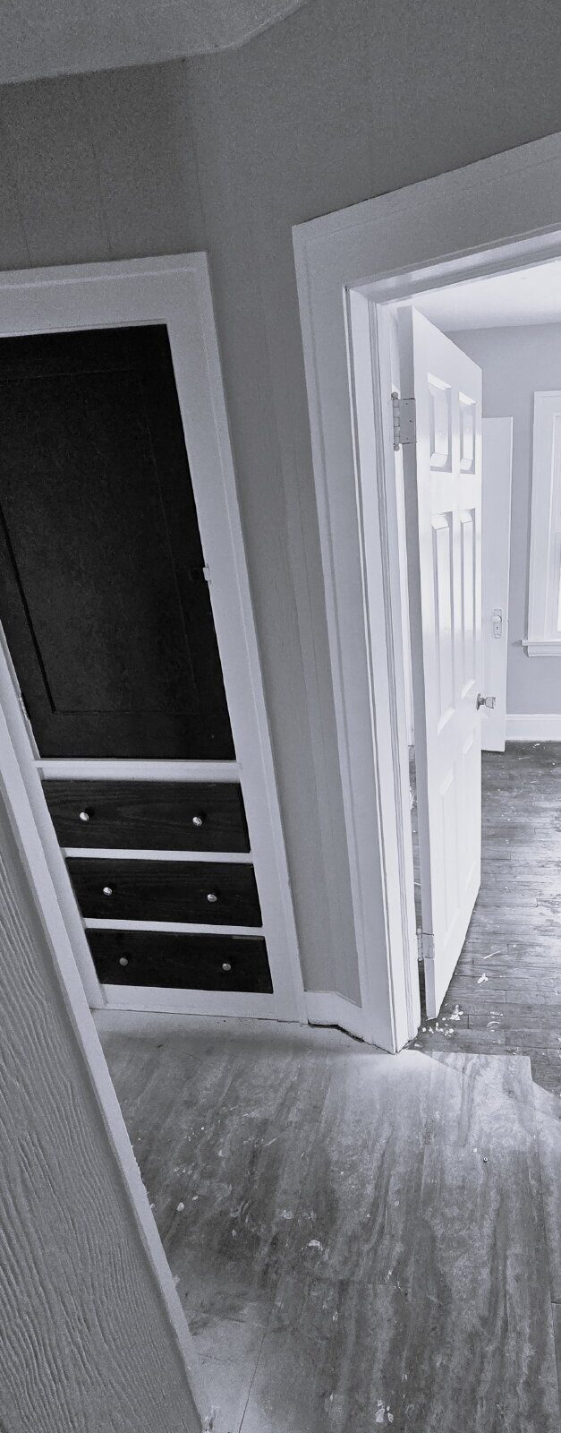 Building Photo - Coming Soon: 4 Bedroom 2 Bath - Split Level Single Family Home!