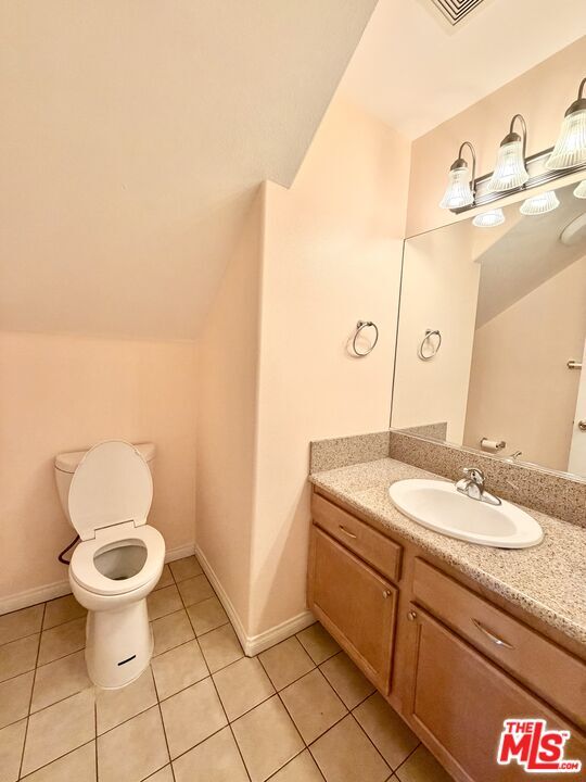 Building Photo - 1134 N Euclid St