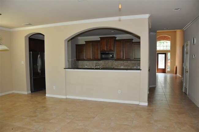 Building Photo - 510 Walsh Hill Trail