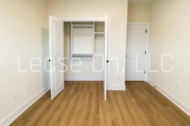 Building Photo - Brand-New 3 Bedroom Home in Haysville School District