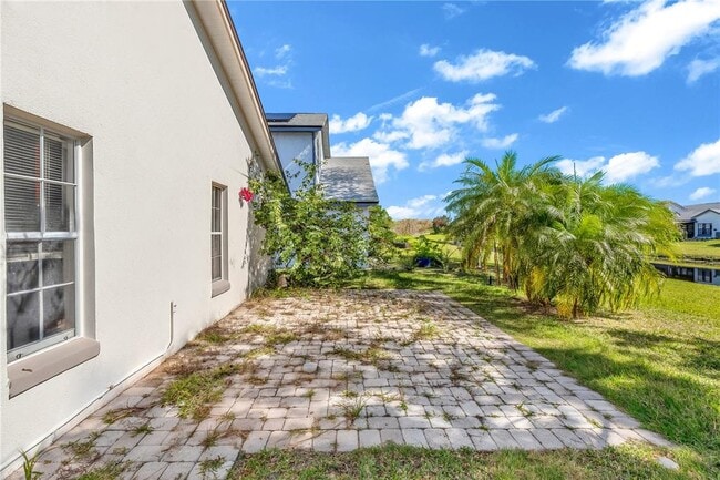 Building Photo - 5910 Petunia Ln