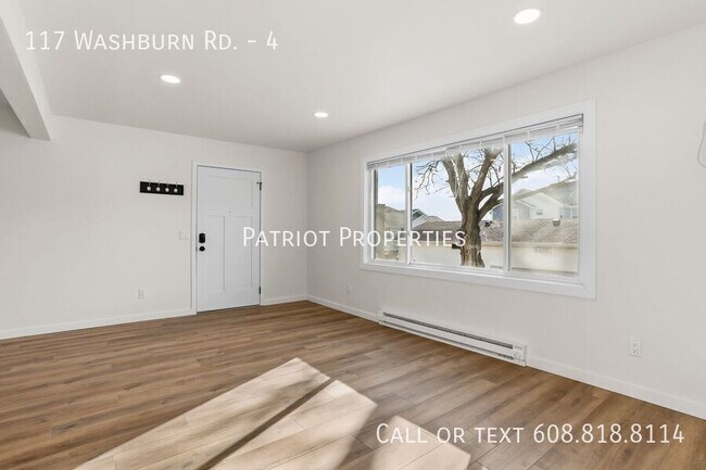 Building Photo - 117 Washburn Rd