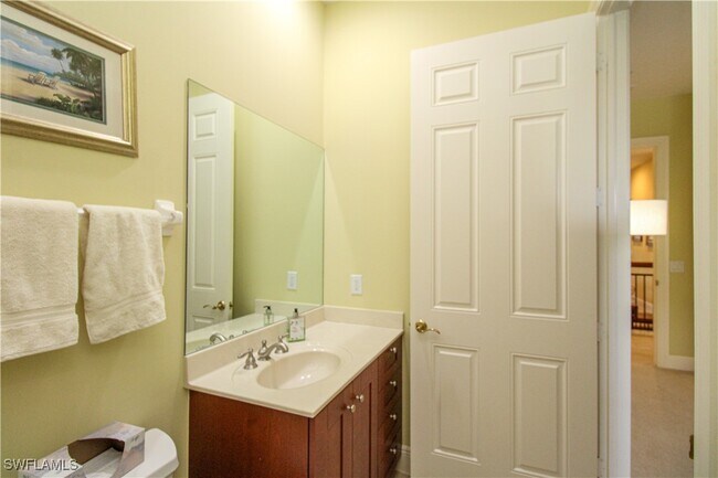 Building Photo - 9224 Campanile Cir