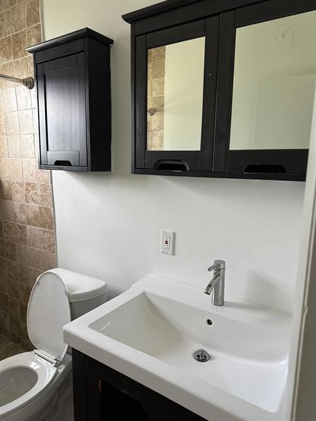 Building Photo - 400 SE 3rd Ave