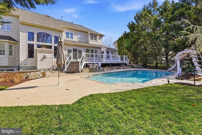 Building Photo - 19925 Interlachen Cir