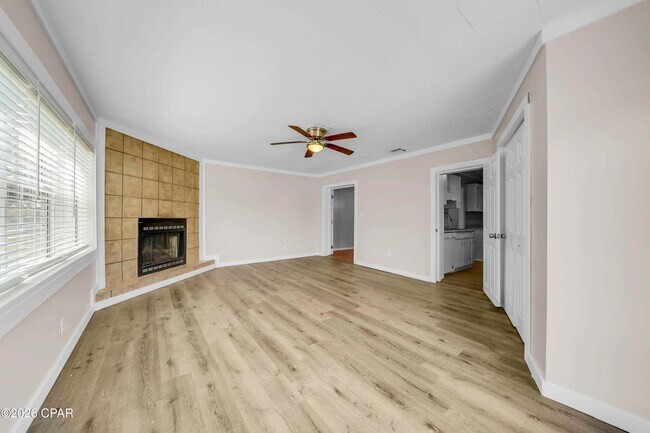 Building Photo - 2936 Syracuse Ave