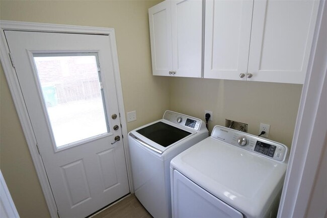 Building Photo - 6222 Morgan Canyon Ct