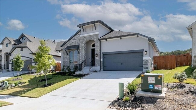 Building Photo - 6313 Empresa Dr