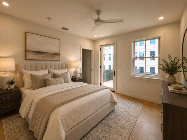 Building Photo - Luxury in the Heart of Huntsville
