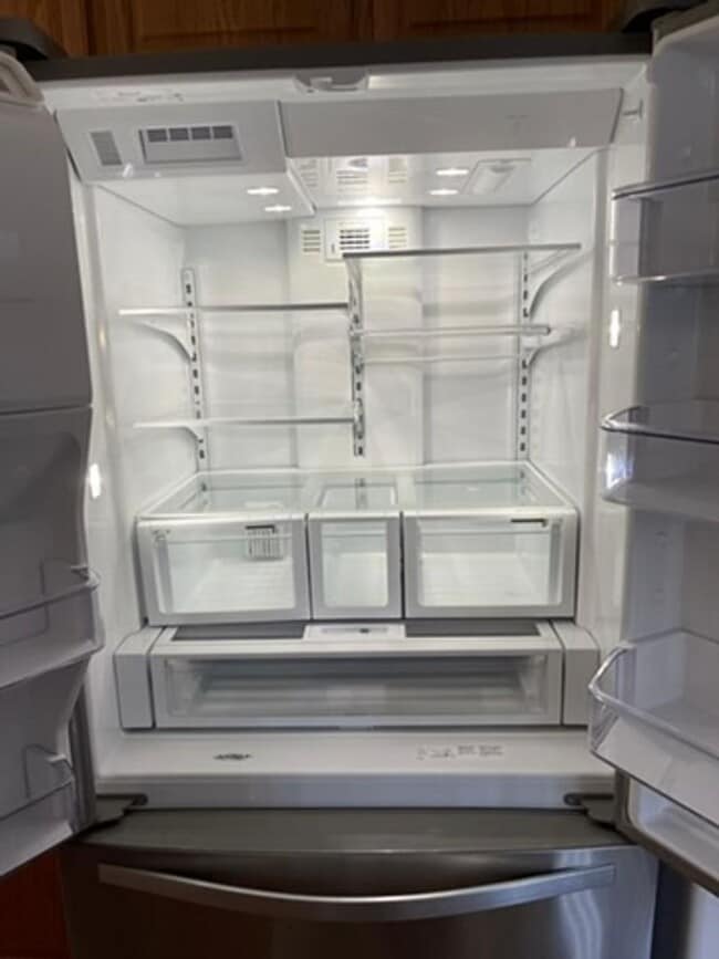 Building Photo - Dr Phillips area 3 bedroom 2.5  Bath Home With Bonus room