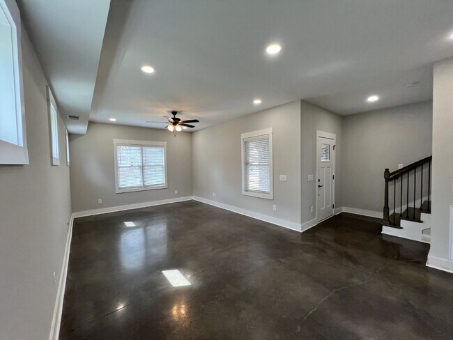 Building Photo - 101 Portland Blvd