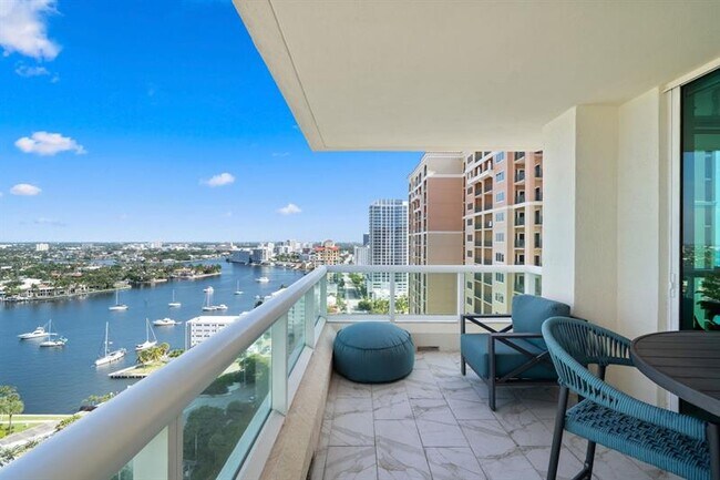 Building Photo - 101 S Fort Lauderdale Beach Blvd