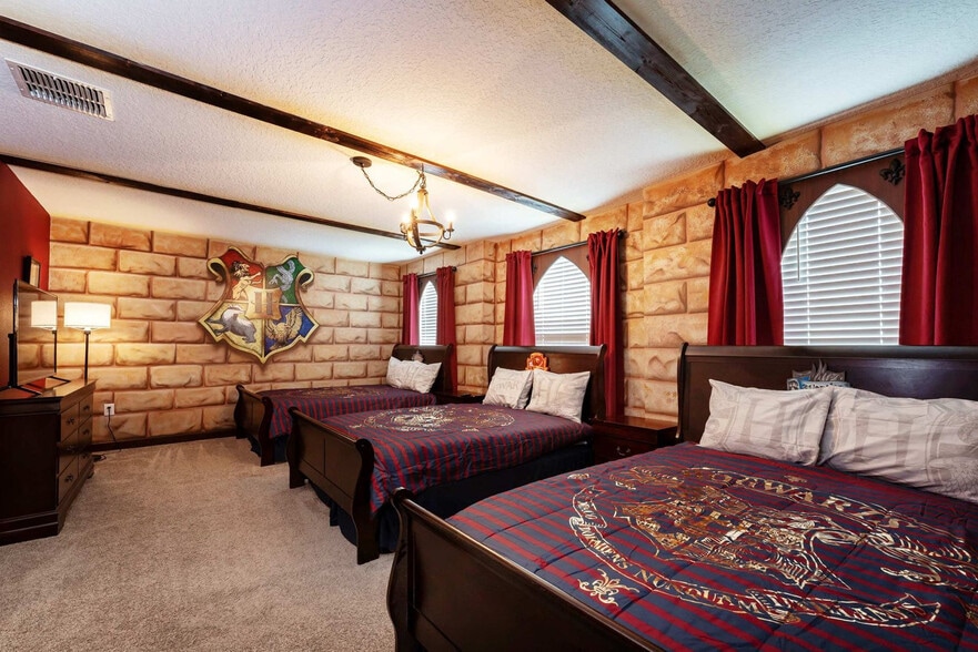 Building Photo - 8886 Cabot Cliffs Dr