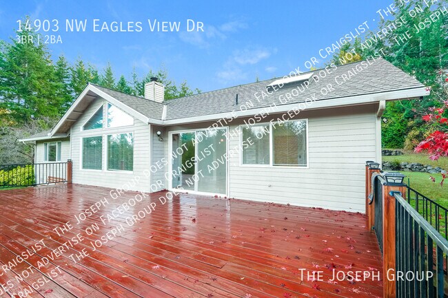 Building Photo - 14903 NW Eagles View Dr