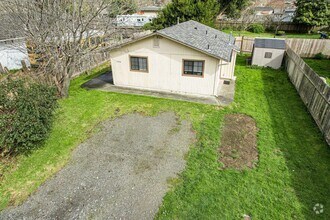 Building Photo - Charming 2-Bedroom Home in the Heart of Mc...