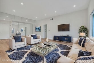 Building Photo - Elm Apartments