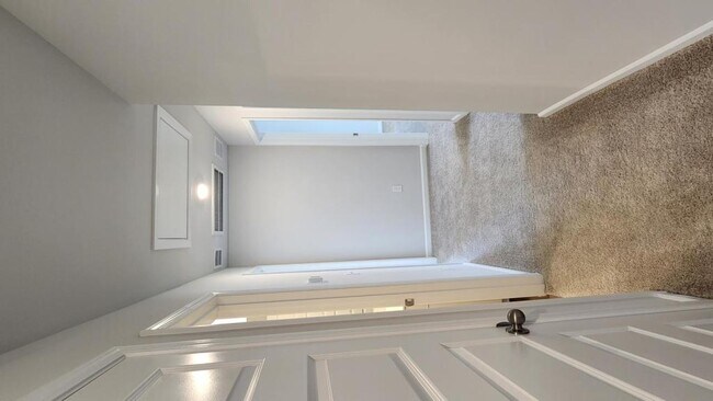 Building Photo - 1055 Sentinel Ct