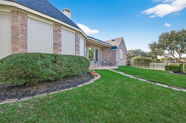 Building Photo - 22718 Emily Park Ln